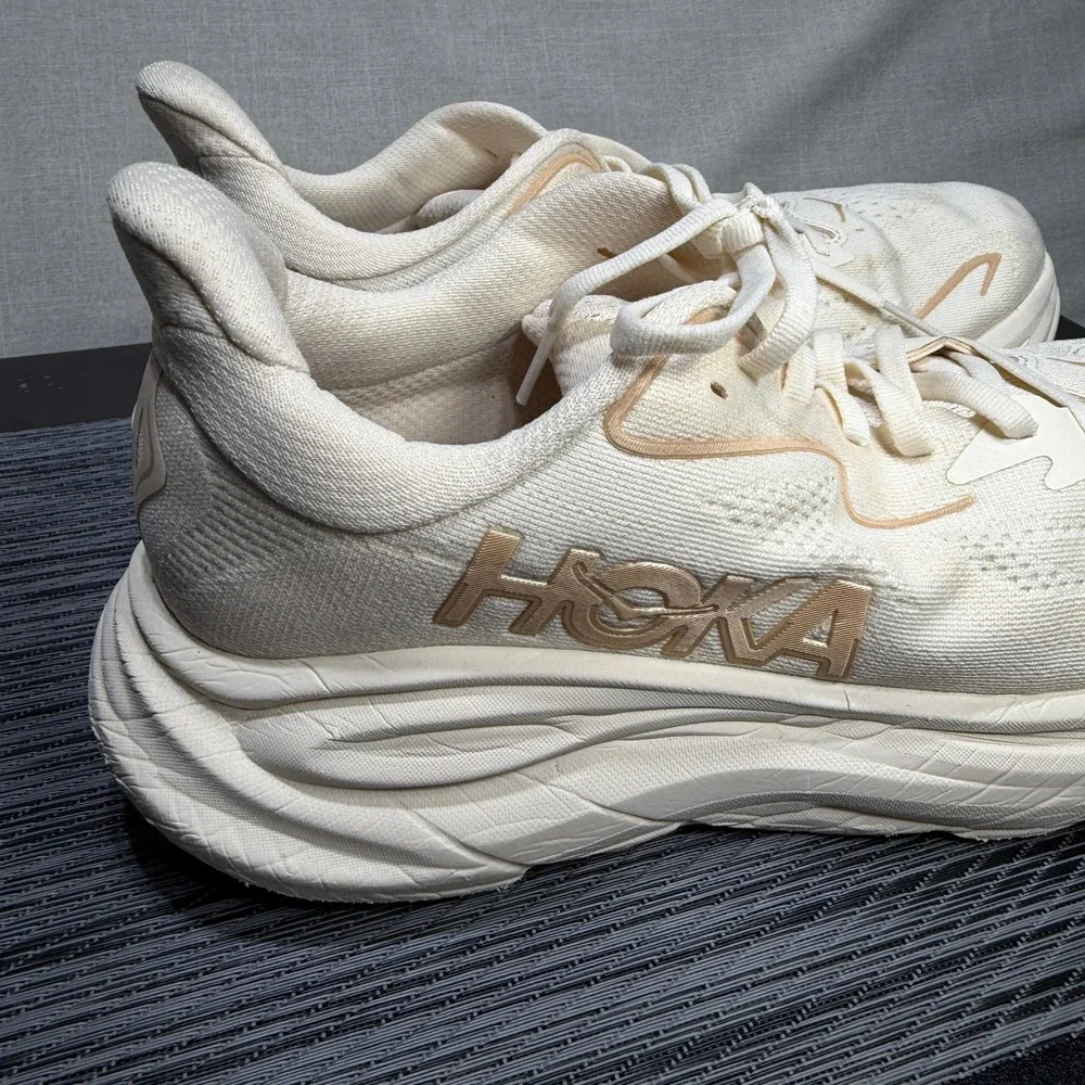 Hoka Clifton 9 Shoes - Women's 9.5 - Vanilla Birch Beige Running 1127896-VCH